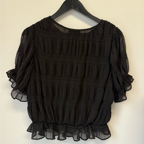 William B Black Women's Blouse - Picture 2 of 3